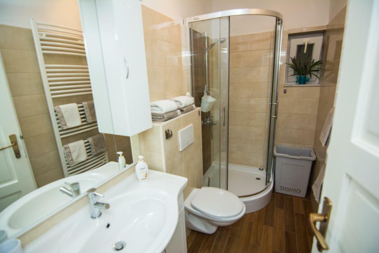 Apartment Vida - Amazing Place With Garden And Terrace Rijeka Ngoại thất bức ảnh