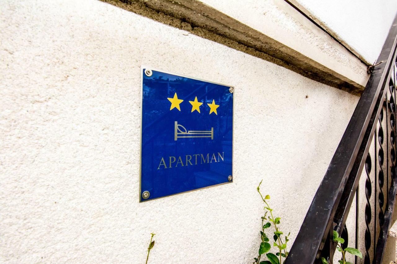 Apartment Vida - Amazing Place With Garden And Terrace Rijeka Ngoại thất bức ảnh