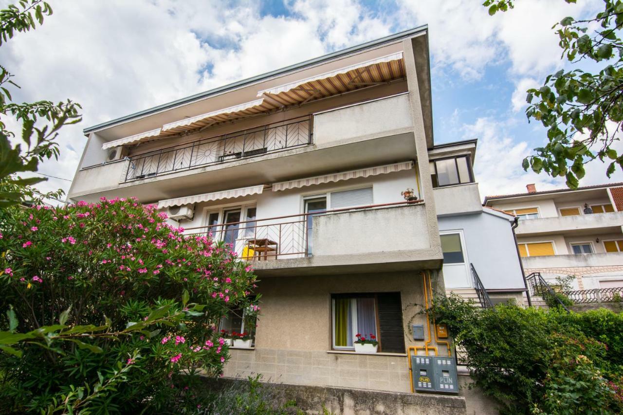 Apartment Vida - Amazing Place With Garden And Terrace Rijeka Ngoại thất bức ảnh